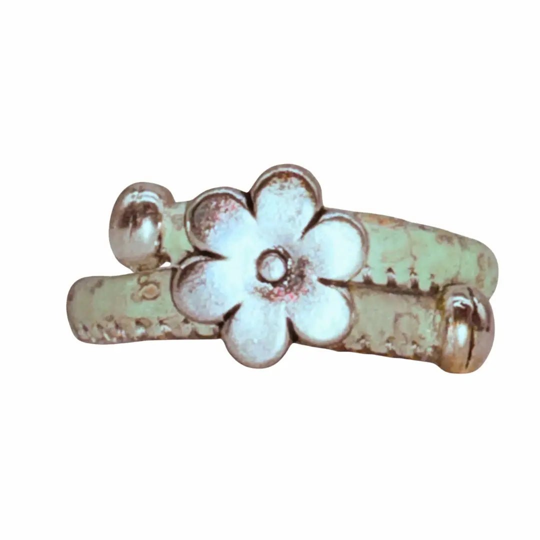 Mint cork cord ring with Daisy charm